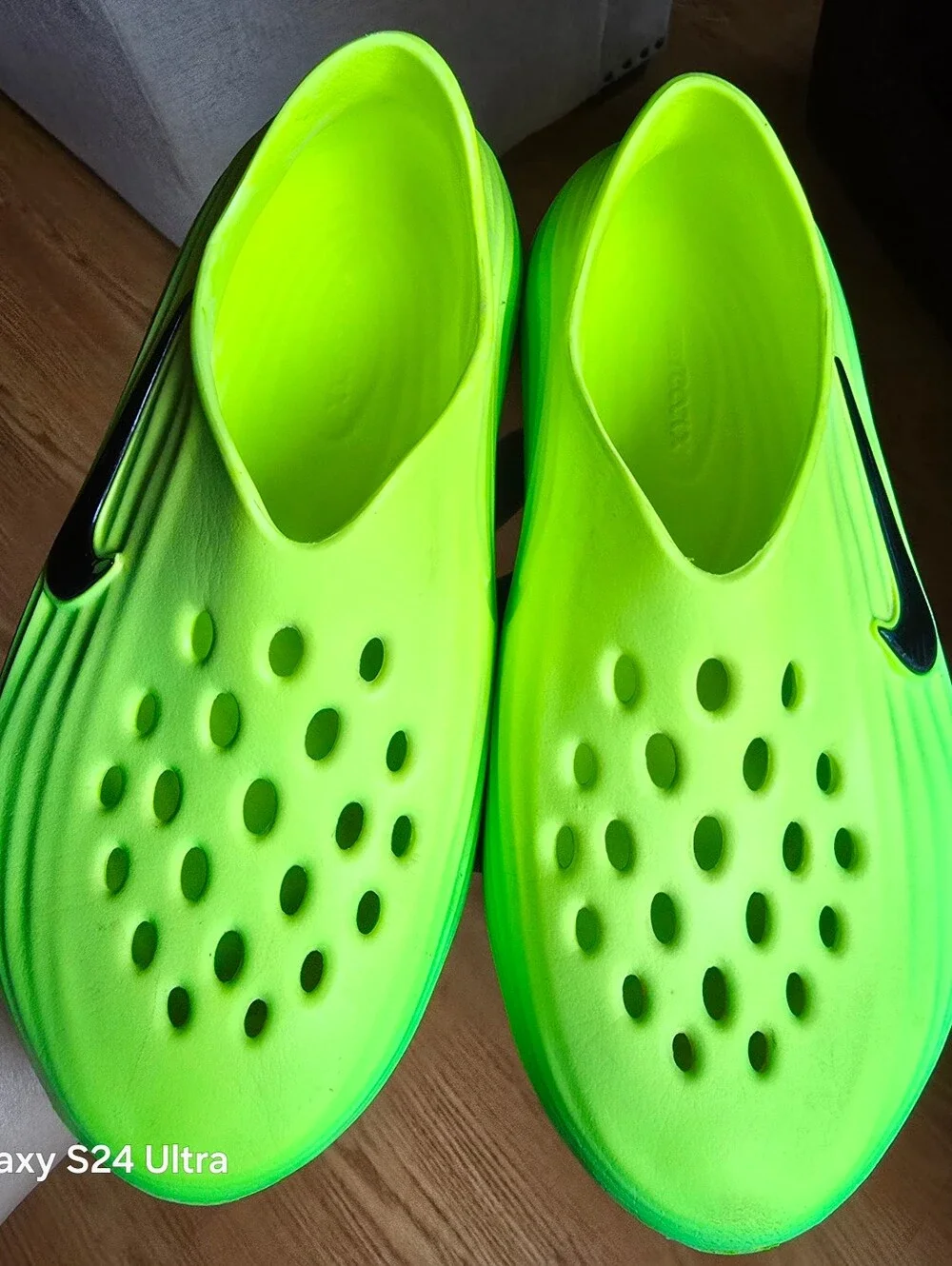 Sz 4 Men's/5 Women's/4Y NIKE REACT X REJUVEN8 Green Strike/Volt/Black